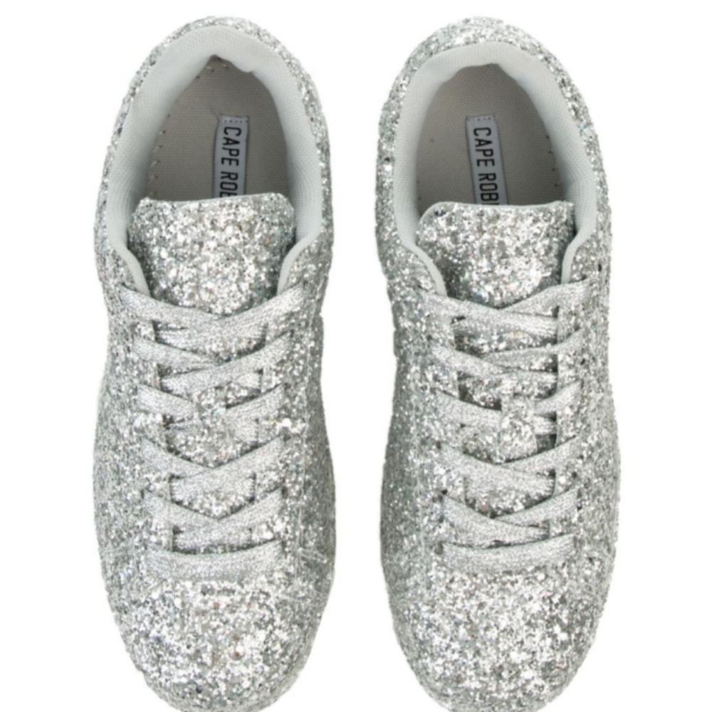 NWT CAPE ROBBIN SHOES